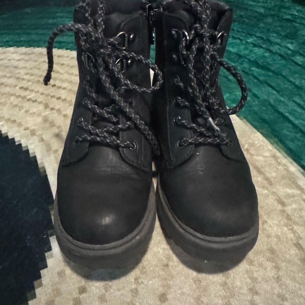 Cat&Jack Black Lace-Up Boots